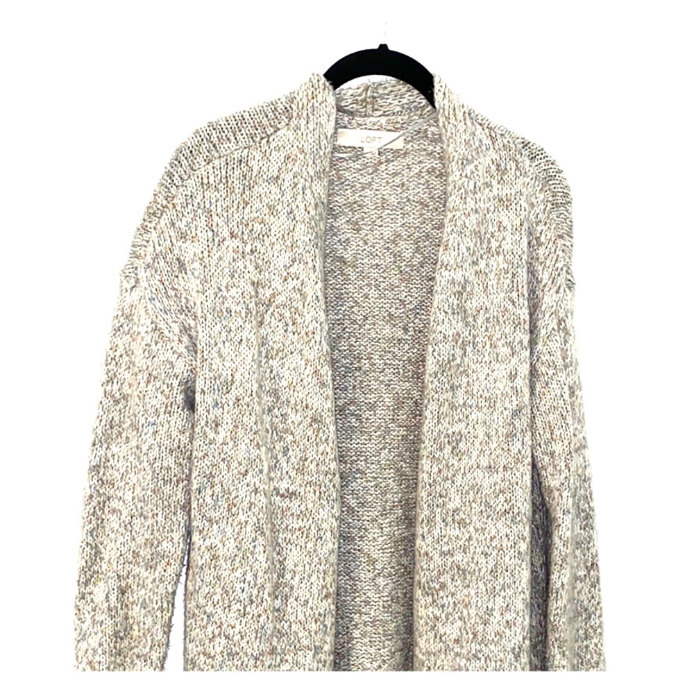 Cozy Ann Taylor Loft Sweater💛 💛